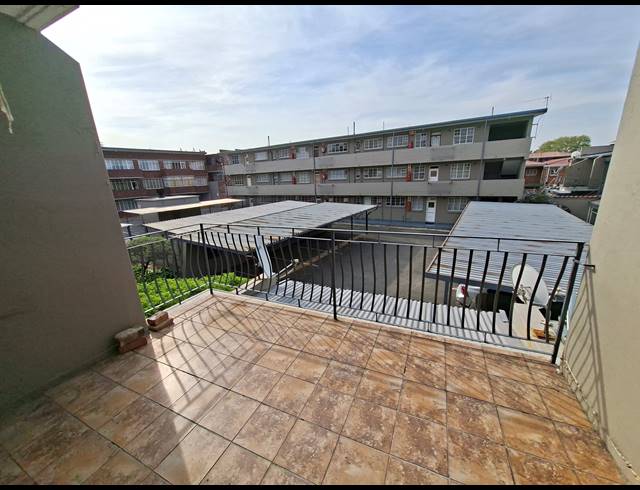 1 BEDROOM APARTMENT FOR SALE IN LAMBTON